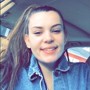 Meet your Posher, Noelle